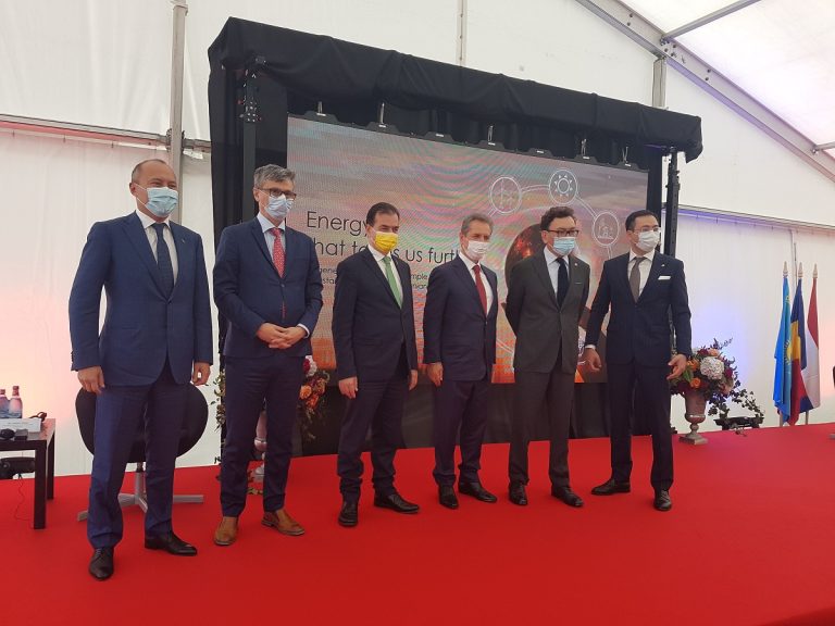 Fondul de Investiții în Energie Kazah-Român începe construcția noii centrale de cogenerare de la Petromidia