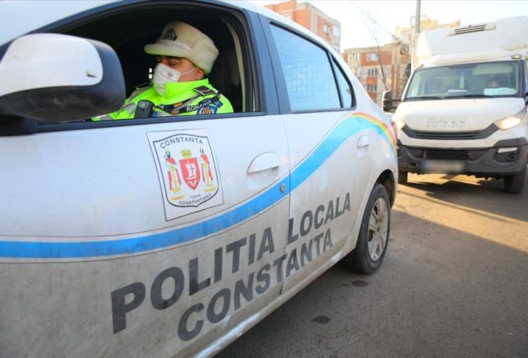 Polițiștii locali din Constanța nu mai au voie să poarte camere video. Primăria a contestat în instanță decizia ANSPDCP