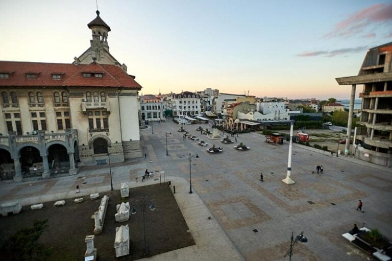 Constanța, al doilea oraș al României în urmă cu trei decenii, a căzut pe locul 4 în topul marilor municipii