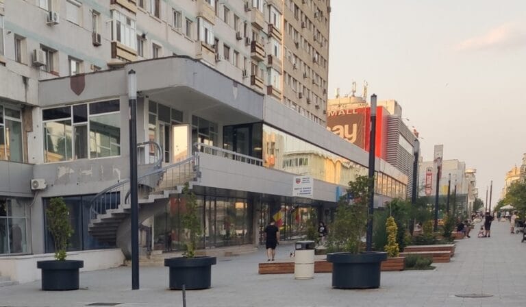 Consiliul Județean Constanța a aprobat sporuri pentru condiții vătămătoare de muncă la o direcție din subordinea sa, unde se lucrează din birou