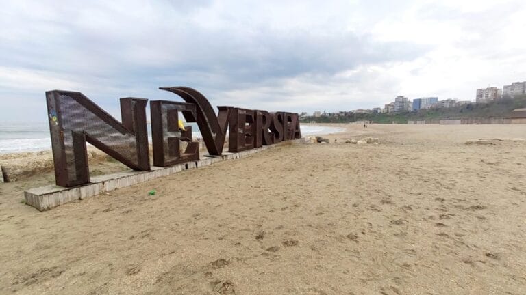 Viceprimarul Constanței confirmă că ediția 2025 a Festivalului Neversea nu va avea loc / Edițiile anterioare s-au desfășurat ilegal pe plaja din Constanța