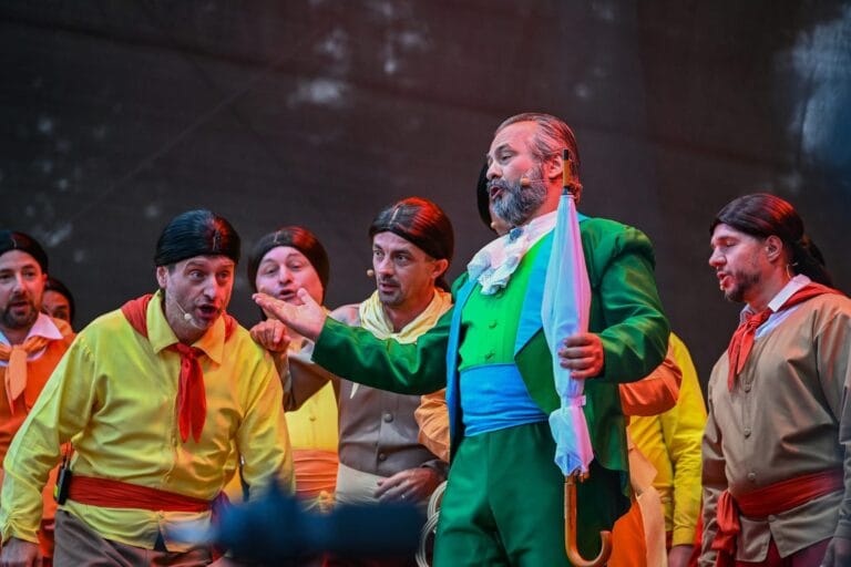 „Bărbierul din Sevilla” de Gioachino Rossini – o seară de operă sub cerul liber, în cadrul SEAS 2025