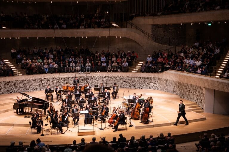 Festivalul Internațional George Enescu și SEAS – Stagiunea Estivală a Artelor Spectacolului stabilesc un parteneriat strategic pentru promovarea excelenței artistice la Constanța