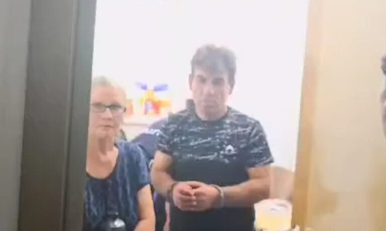 „Fabrica de moșteniri”. DIICOT Constanța a trimis în judecată 26 de inculpați. Se cere anularea a 105 acte