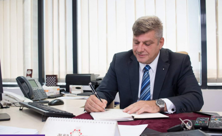 Dragoș Adrian Iorga, director în cadrul MIPE, condamnat definitiv la închisoare cu executare. DNA Constanța l-a prins cu șpaga